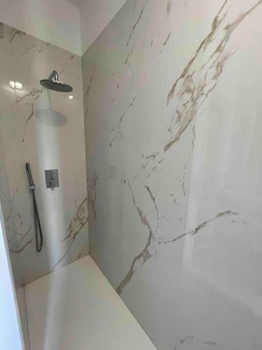 Grazioso Appartamento In Condominio Nel Verde ブッチナスコ エクステリア 写真